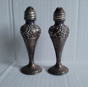 Viking Lead 1033 1/2 Salt & Pepper Shakers